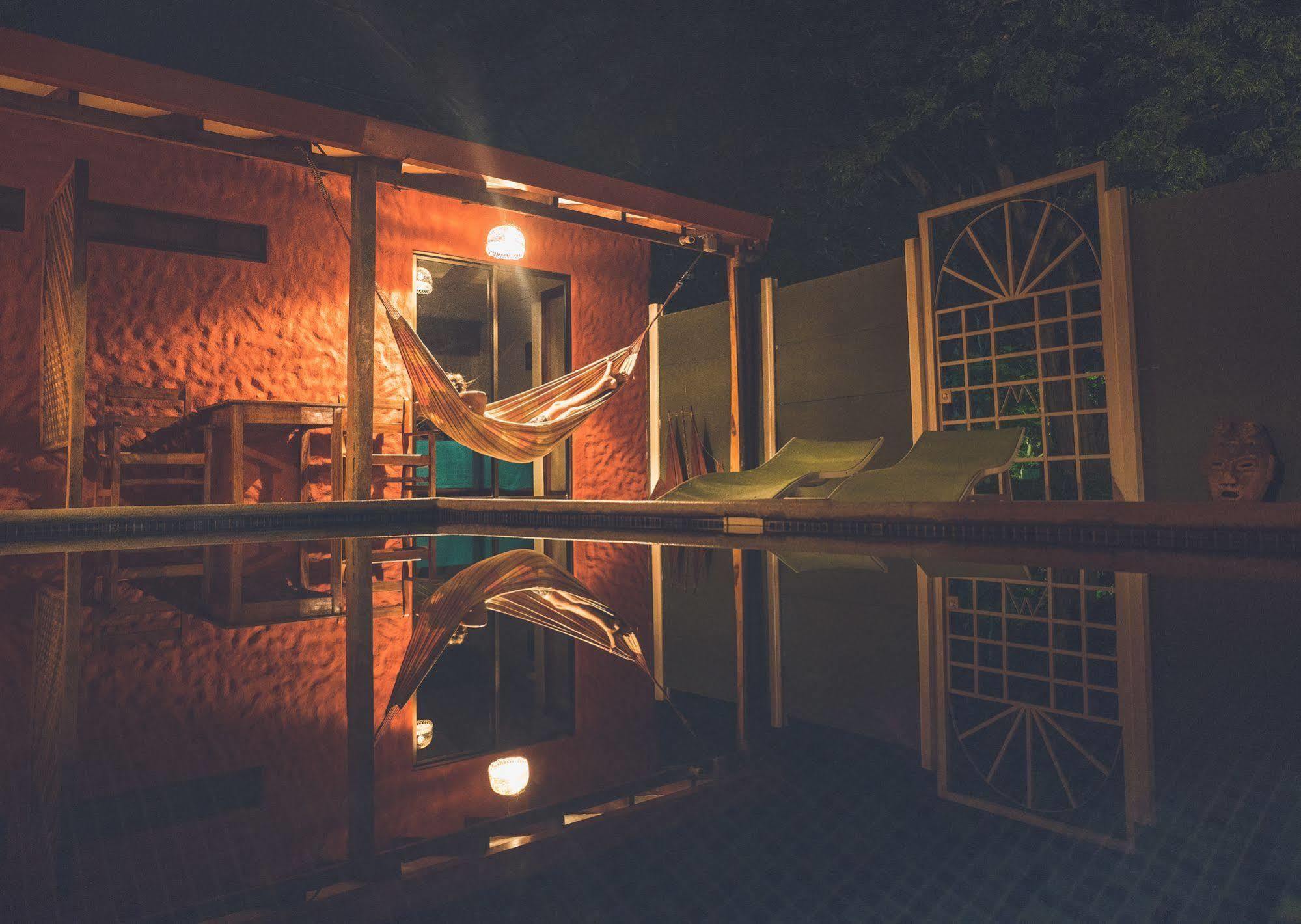 Hotel Mahayana Тамариндо Экстерьер фото